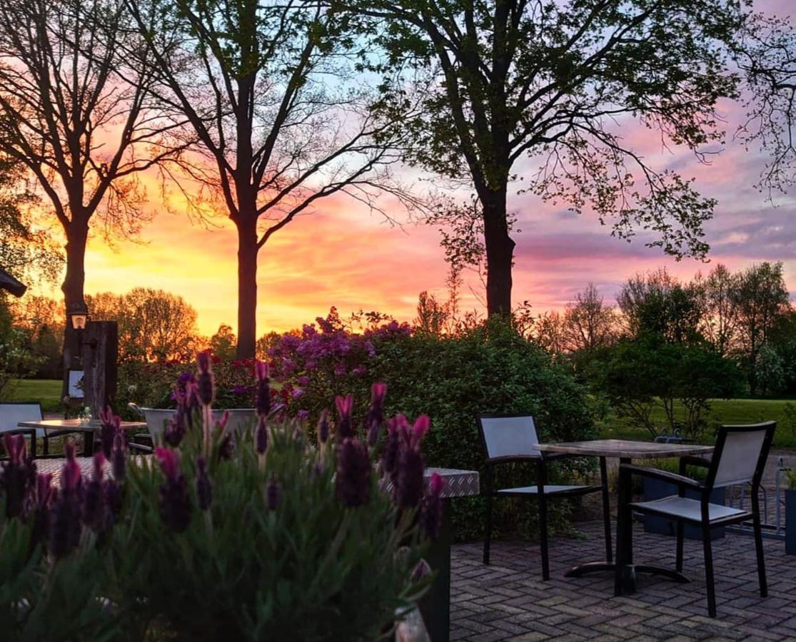 Hotel Martensplek Tiendeveen Bagian luar foto
